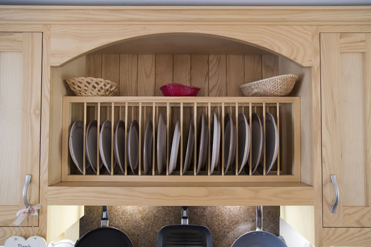 Bespoke wooden plate storage